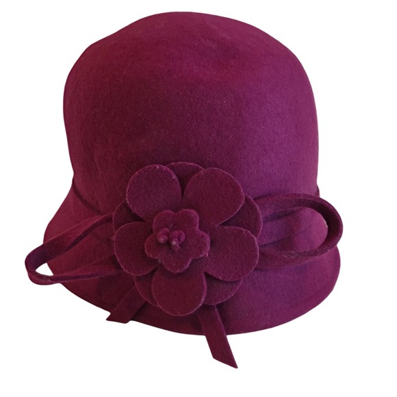 Banana Republic 100% Wool Cloche Hat Plum Magenta Flower Accent Women's S/M - Picture 1 of 4